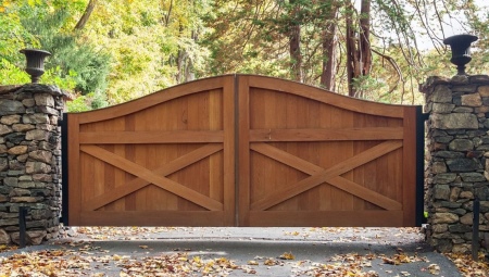 Все, что нужно знать о деревянных воротах