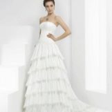Свадебное платье от Pepe Botella многослойное