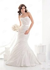 Свадебное платье от To Be Bride 2013 с драпировкой