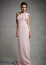 Розовое вечернее платье на одно плечо