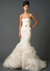 Свадебное платье от Веры Вонг из коллекции 2011 русалка