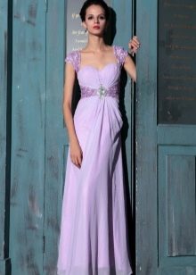 Светло-фиолетовое платье