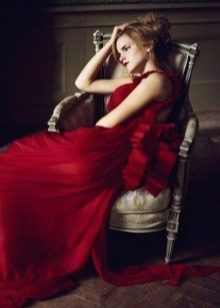 Красное вечернее платье звезд