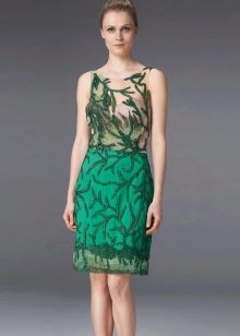 Зеленое платье-футляр миди вечернее
