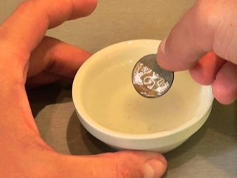 Как отмыть медь с рук