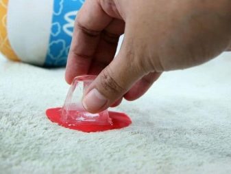Как отмыть поверхность от пластилина