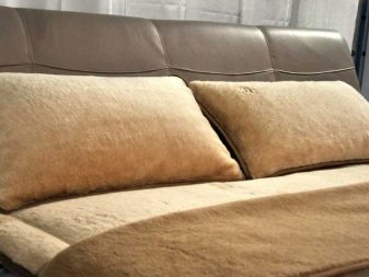 Как стирать чехол от диванных подушек