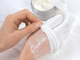Маска для потрескавшихся сухой кожи рук