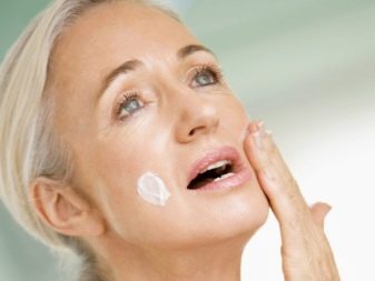 как правильно очистить кожу лица после 45 лет thumbnail