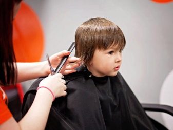 Как подстричь ребенка 2 года ножницами