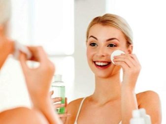 Как снимать макияж мицеллярной водой