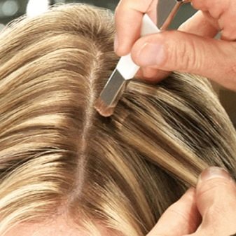 Как покрасить корни длинных волос в домашних условиях