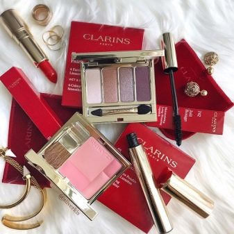 Косметика по уходу за кожей лица clarins