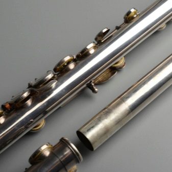 Flute sound. Yamaha флейта Yamaha YFL-271. Ямаха 311 флейта большая. Yamaha YFL 23. Флейта фото.