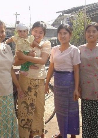 Одежда азиатских женщин - Саронг