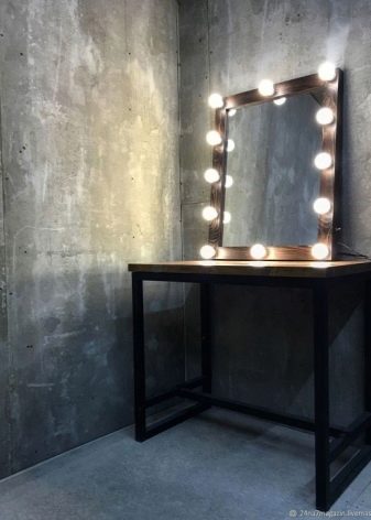 Стол для макияжа с подсветкой размер