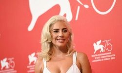 Носи, Гага, не теряй: мастер из Перми сделал и отправил леди Гаге серьги-обереги от нападок в интернете