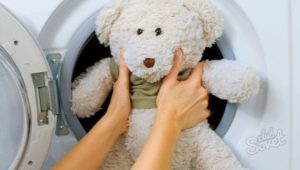 Как правильно стирать мягкие игрушки в стиральной машине?
