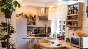 Как обустроить маленькую кухню, чтобы она была уютной и удобной?