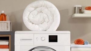 Как правильно постирать ватное одеяло в домашних условиях?