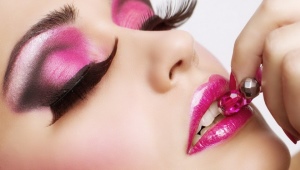 Делаем макияж в розовых тонах