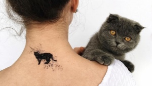 Значение и эскизы тату «Кошка» для девушек
