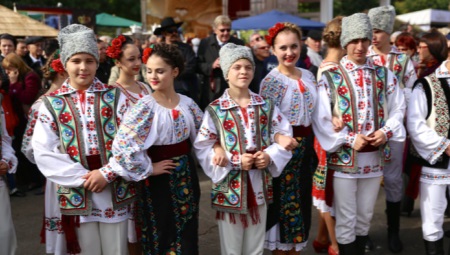 Молдавский национальный костюм