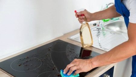 Как отмыть стеклокерамическую плиту от нагара?