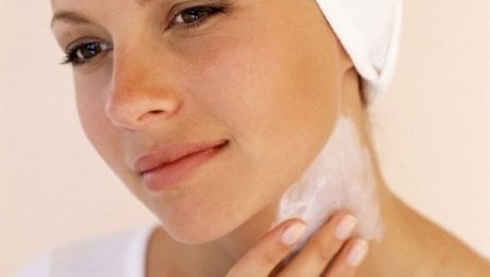 Уход за кожей шеи: средства для увядающей зоны декольте, как правильно  ухаживать в домашних условиях