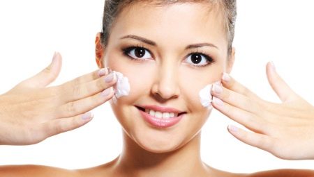 Молочная сыворотка для лица: делаем маску для кожи лица в домашних условиях, применение сыворотки в косметологии, рецепты и отзывы