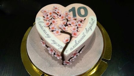 Как выбрать и оформить торт на 10 лет свадьбы?