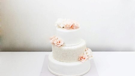 Свадебный торт из мастики: разновидности и идеи для оформления
