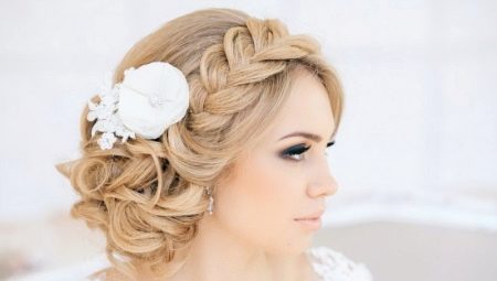 Варианты свадебных причесок с косами для волос разной длины 
