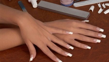 Моделирование ногтей: что это такое и в чем особенности метода?
