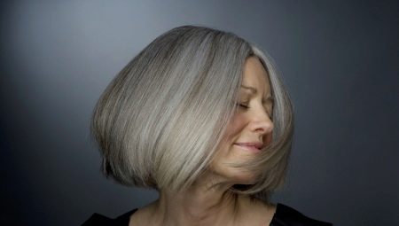 Особенности процедуры мелирования на седые волосы