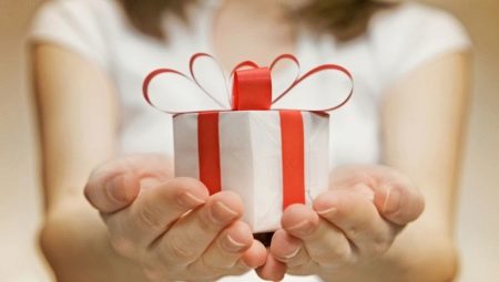 Этикет подарков: как их вручать и принимать?