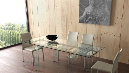Кухонные стеклянные раздвижные столы: виды и выбор