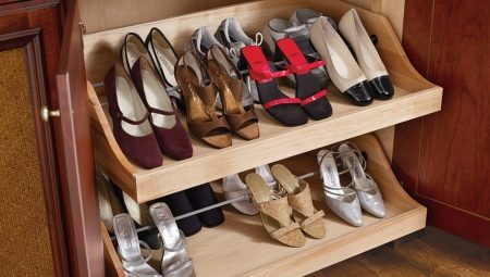 Полки для обуви в прихожую: разновидности и выбор