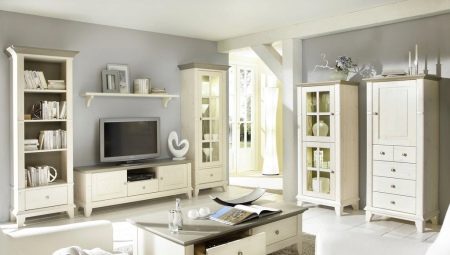 Светлая мебель для гостиной: особенности и советы по выбору