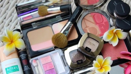 Косметика для макияжа лица: основные средства, советы по выбору