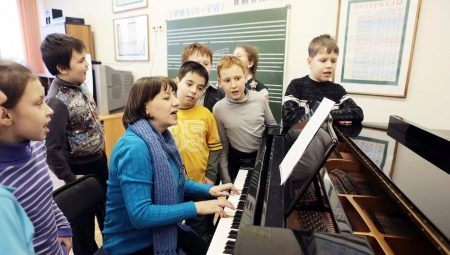 Учитель музыки: особенности профессии и обучение