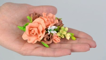 Делаем маленькие цветы из фоамирана
