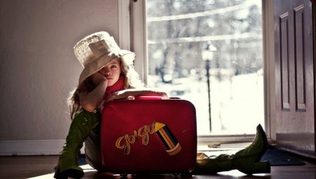 Как выбрать чемодан для девочек?