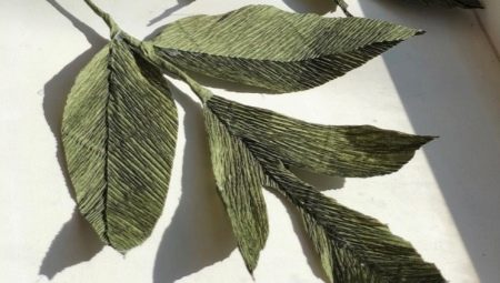 Делаем листья из гофрированной бумаги