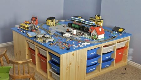 Особенности столов для LEGO и их выбор