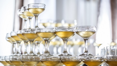 Обзор широких бокалов для шампанского