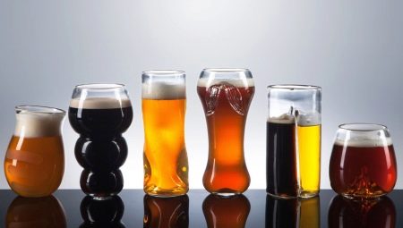 Какими бывают пивные кружки и стаканы и как их выбирать?
