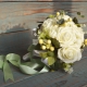Букет невесты из искусственных цветов: плюсы и минусы композиции, варианты ее создания