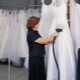 Как правильно отпарить и погладить свадебное платье в домашних условиях?