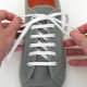 Как завязать шнурки бантиком?
